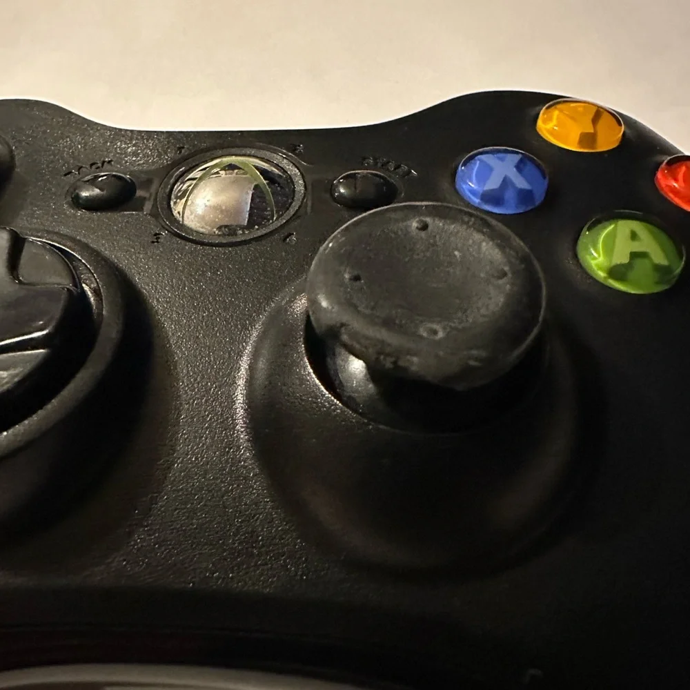 Xbox 360e Console, Cables and 1 Remote Tested and Working